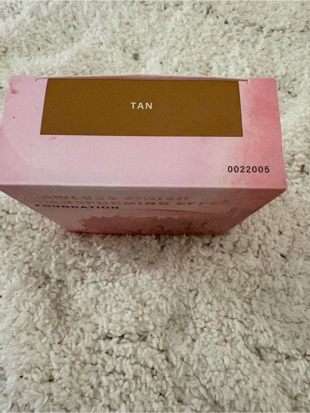 Mally Beauty Flawless Finish Transforming Effect Foundation - Tan